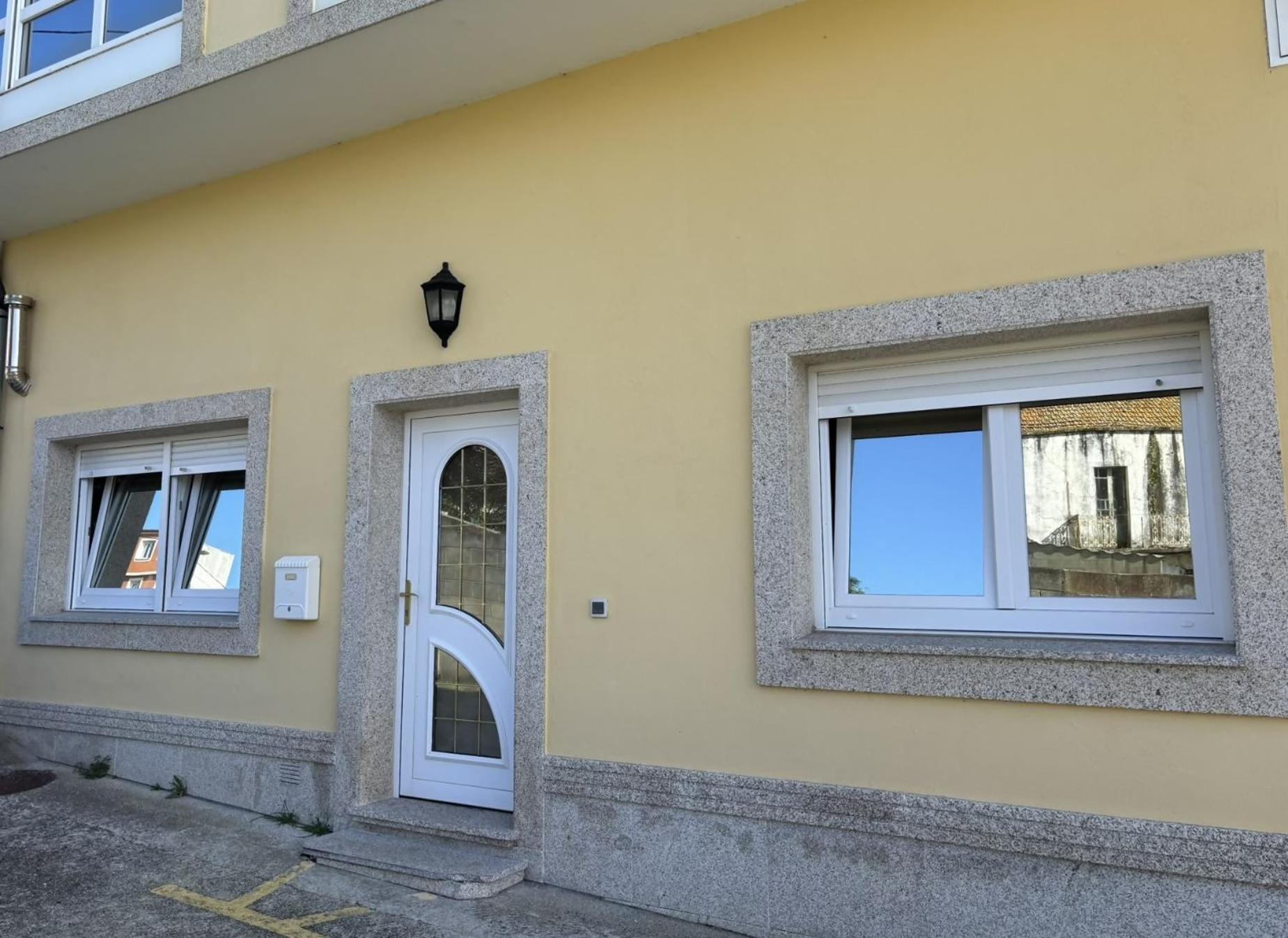 Grupo Gontad Apartamento Travesia Da Agra La Coruña Eksteriør bilde